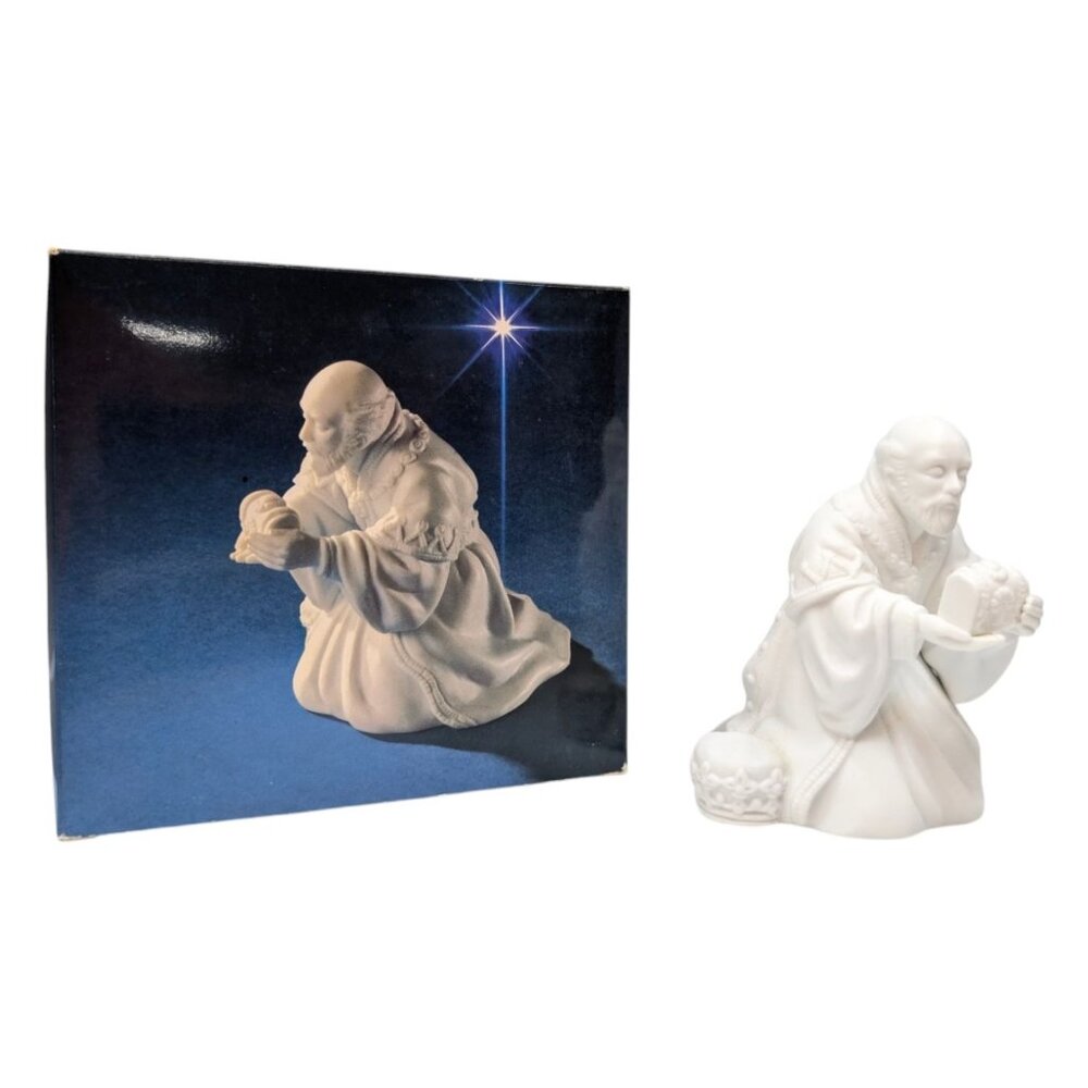 Avon Nativity Collectibles The Magi Melchior 1982 White Porcelain Figurine